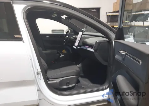 2025 Volvo Ex30 Ultra Twin Motor Performance, Fully Electric from USA, damaged, VIN YV4EK3ZL4SS147781